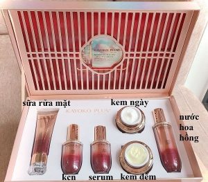 Bộ mỹ phẩm kayoko plus đỏ Nhật Bản - mờ nám,trắng da